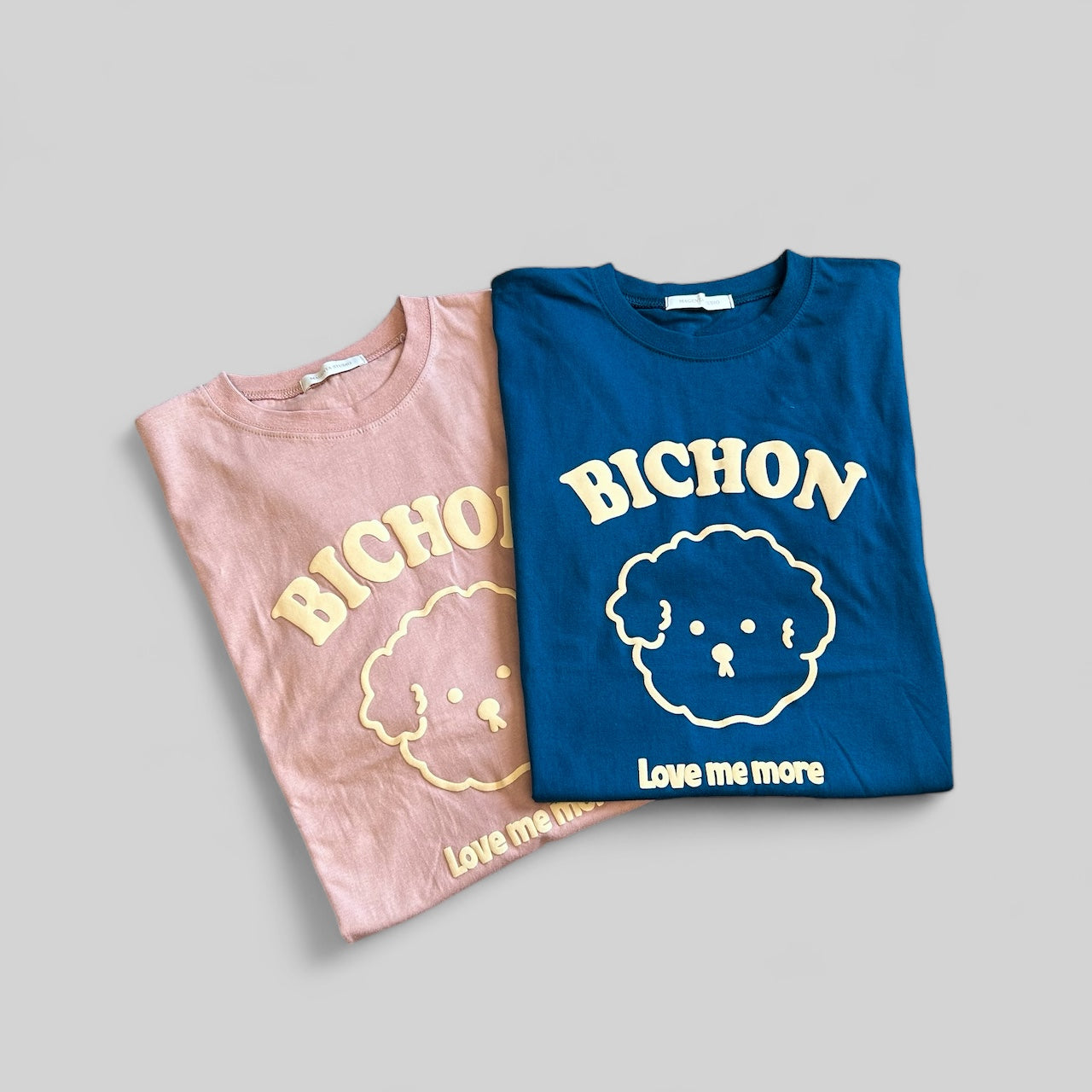 【半袖前面ロゴTシャツ】 BICHON Love me more 全2色